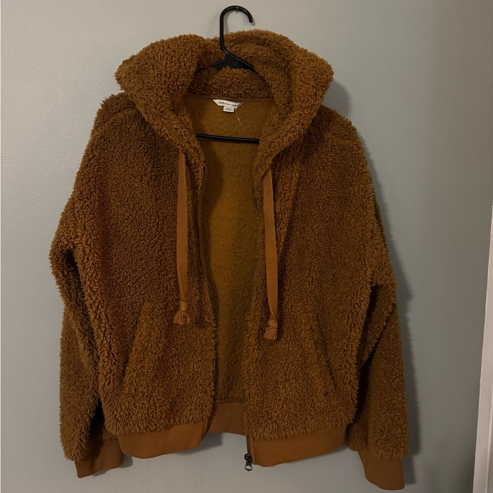 AE fuzzy jacket